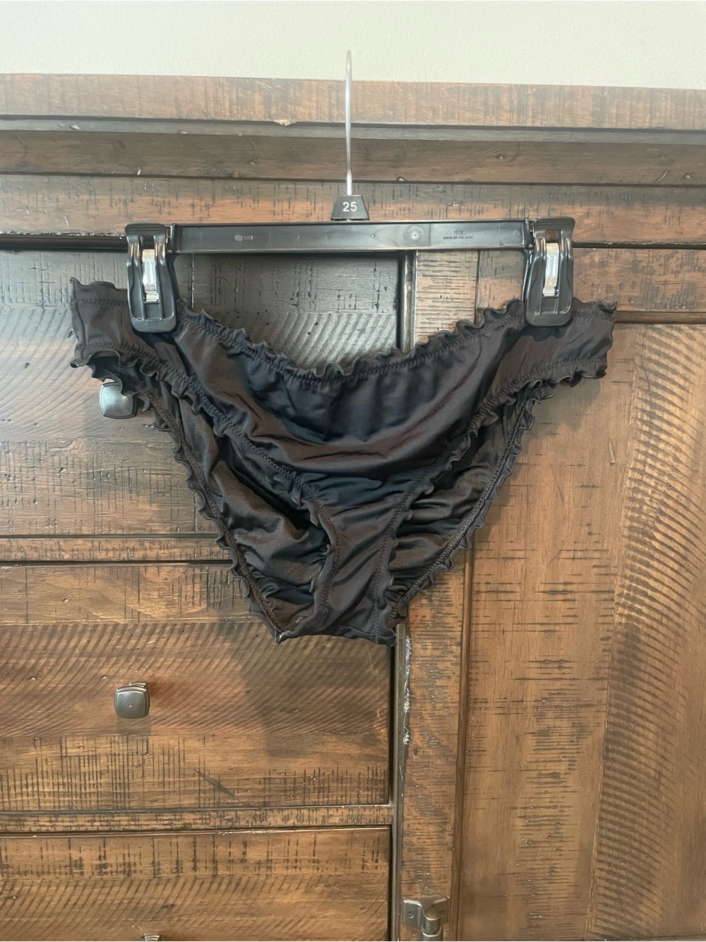 Shade & Shore Black Ruffled Bikini Bottoms